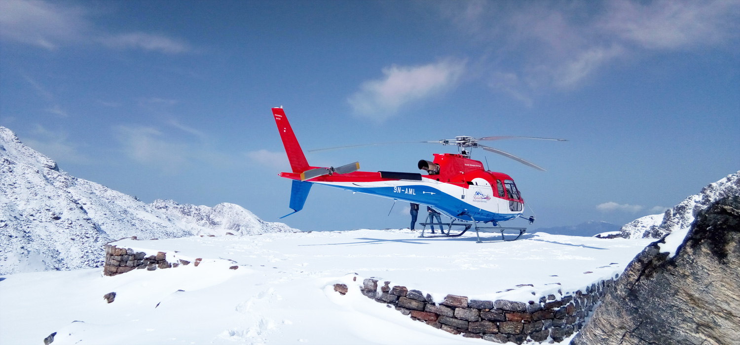 Everest Base Camp Helicopter Landed in Kalapathar